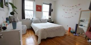 164 Strathmore Rd. Gallery 5
