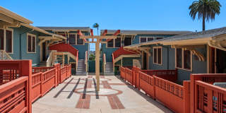 Charming Sherman Heights 2-Bedroom, Available Now! Gallery 3