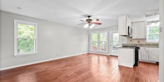 Pet Friendly Three Bedroom! Gallery 18