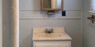 AVAILABLE NOW! Close to Campus Gallery 10