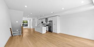 2534 ELVANS Road SE Gallery 28
