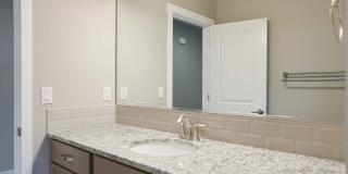 Elegant and Pristine Post Falls Home Gallery 36