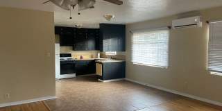 5216 Los Arboles Gallery 16