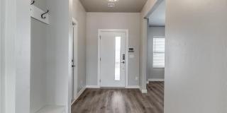 AVAILABLE NOW – Spacious 3 Bed, 2 Bath Home in Desirable Edmond Neighborhood Gallery 4