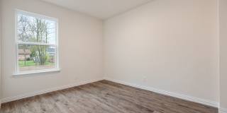 Spacious 3-Bedroom Home with Hardwood Floors & Modern Finishes in Seguin Gallery 14