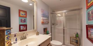 5 Maria Lane Gallery 27