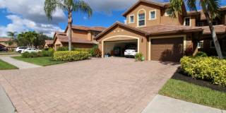 ***SEASONAL OR ANNUAL***FULLY FURNISHED***PLAYERS CLUB AVAILABLE** GATED COMMUNITY*** Gallery 42