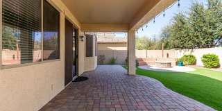 390 W Wisteria Place Gallery 32