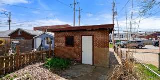 4936 Shaw Avenue Gallery 18