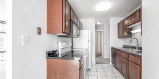 65 East Scott Street Building Gallery 22