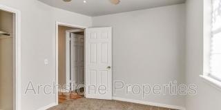 1424 Tanglewood Dr Gallery 18