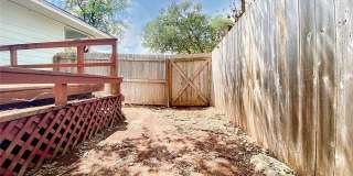 106 Hughson Court Gallery 33