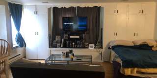 1643-45 N. Franklin Pl. Gallery 8