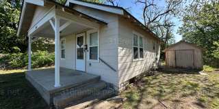 $795 - 1 bed 1 bath - Single Family Home Gallery 3
