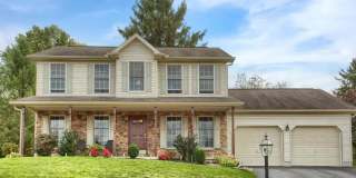 Gorgeous 3 Bedroom Single Family Gallery 1