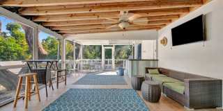 ALL THE CHARM! - Siesta Key 1+ acre on the Bay - 3 bed/ 2 bath pool home Gallery 38