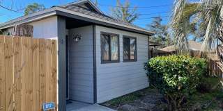 817 Premier Dr Gallery 1