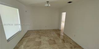 7361 SW 117th Ter Gallery 9