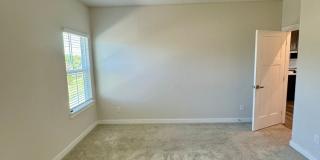 Beautiful, 3BR/3BA, Ranch with Bonus Room in Harrisburg Gallery 22