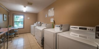 Carriage House Senior Apartments Gallery 15