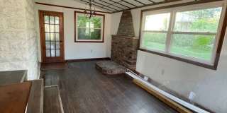 Updated large 3 bedroom in Washington! Gallery 1