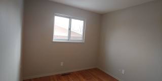 BEAUTIFUL 5 Bed 2 Bath South Boulder Home Available June 10! Gallery 21