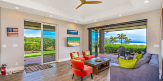 Stunning Single-Lever 2 Bed/ 2 Bath Home in Kaanapali Coffee Farms Gallery 1