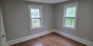 Single Family Home 4 beds 1.5 bath Available Now! Gallery 18