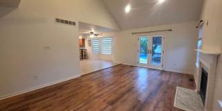 138 PERSIMMON STREET Gallery 11