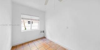 844 Jefferson Ave Gallery 13