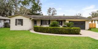 2742 Holly Ridge Drive Gallery 1