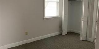 113 ROSEBUD Street Gallery 6