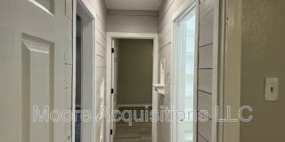 500 W Burrell Gallery 9