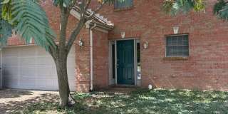 916 Literary Circle Gallery 1