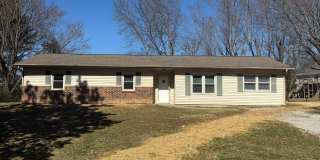 Newly Renovated 3-Bedroom Home with Fenced Backyard and Covered Patio in Cookeville Gallery 1