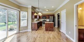 1047 Andrew Court Gallery 10