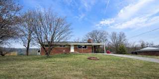 713 Cooper Ave Gallery 1