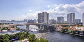 19390 Collins Ave Gallery 3