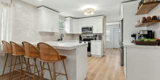 125 NW 3rd Avenue Gallery 5