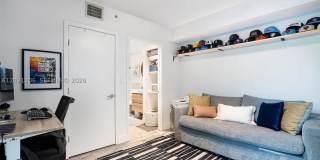 245 Michigan Ave Gallery 19
