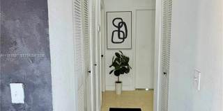 2451 SW 85th Ter Gallery 7