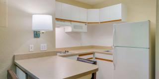 Atlanta - Marietta - Powers Ferry Rd. Gallery 16