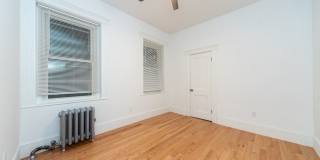 Charming 4 Bedroom- No Broker Fee Gallery 11