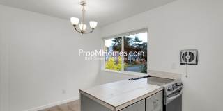 Updated 2BR in the Heart of Oregon City! Updated 2BR in the Heart of Oregon City! Gallery 7