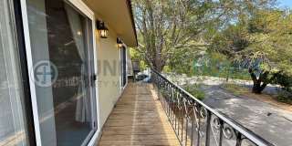 SPACIOUS 5BR HOME WITH MULTIPLE DECKS, FIREPLACE, UPDATED KITCHEN- FOUNDATION Gallery 5