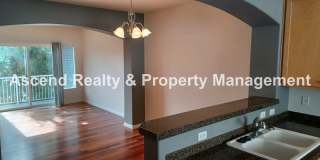 MOVE IN SPECIAL** Sexton Crest Townhome Open Floor Plan 2 Car Tandem Attached Garage Available NOW Gallery 9