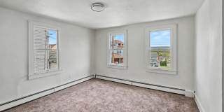 949 Carmalt Street Gallery 8