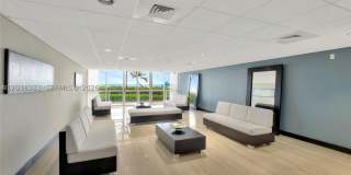 16425 Collins Ave Gallery 56