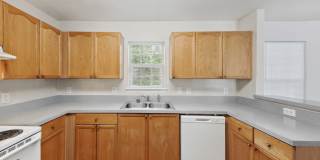 Harbor Creek Apartments Gallery 41