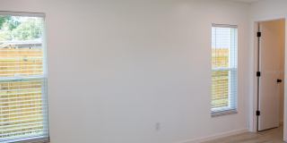 1851 OAK STREET Gallery 11